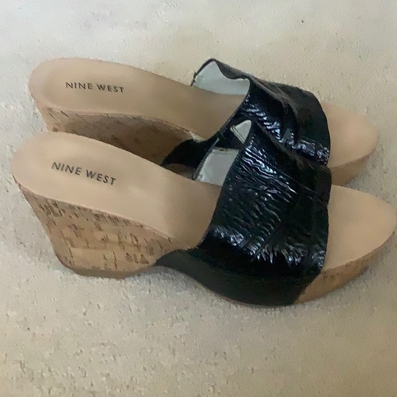 Nine West wedges - Picture 7 of 10